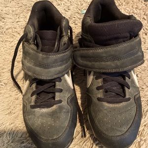 Softball/baseball cleats size 4.5